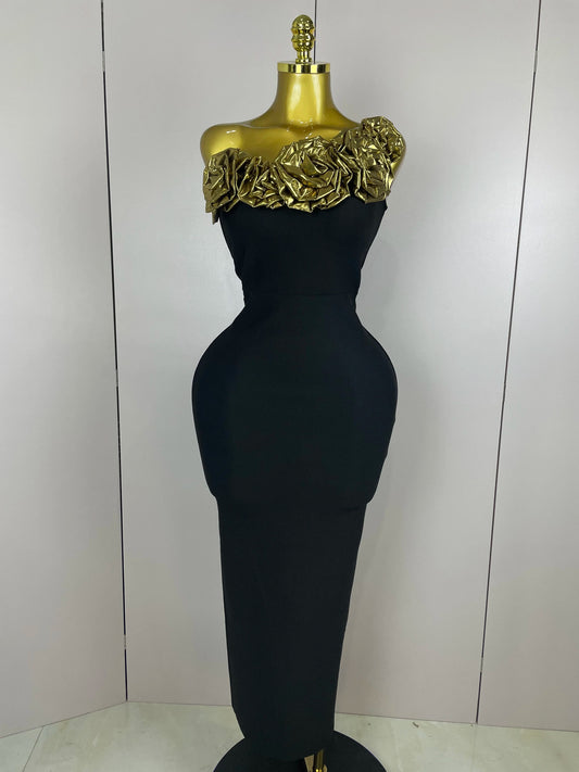 Robe Longue Reine de Soirée – Élégance Sculptée et Détail Couture